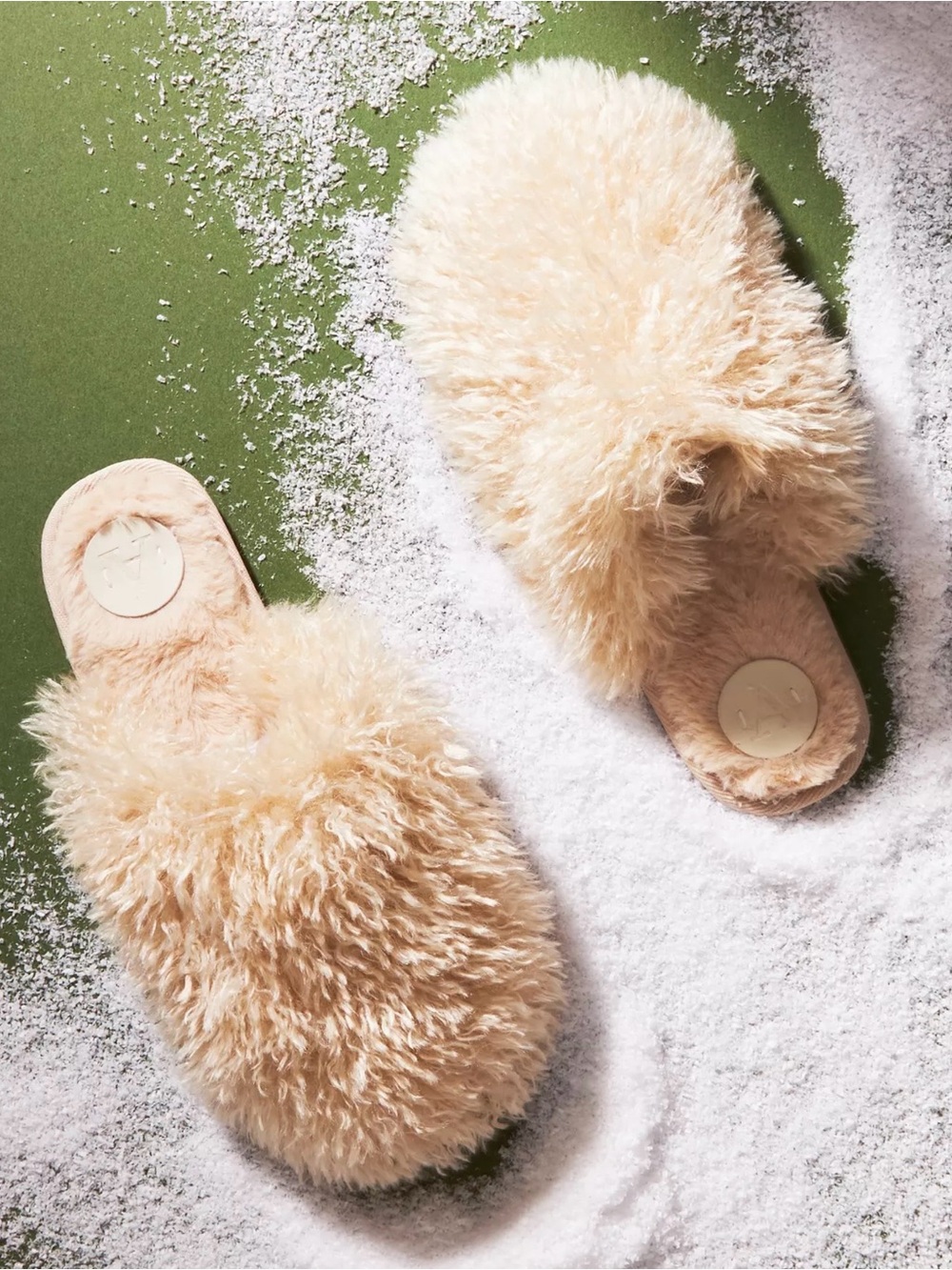 Anthropologie Cream Plush Slip-On Slippers Size Large 9/10 - Picture 4 of 12